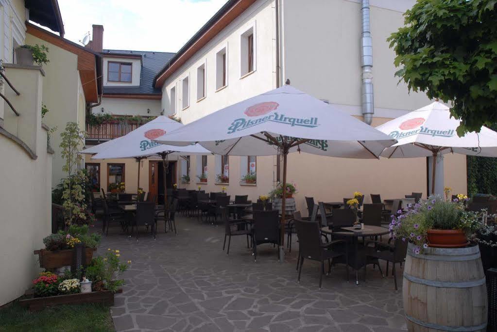Hotel Posta Sobotka Exterior foto