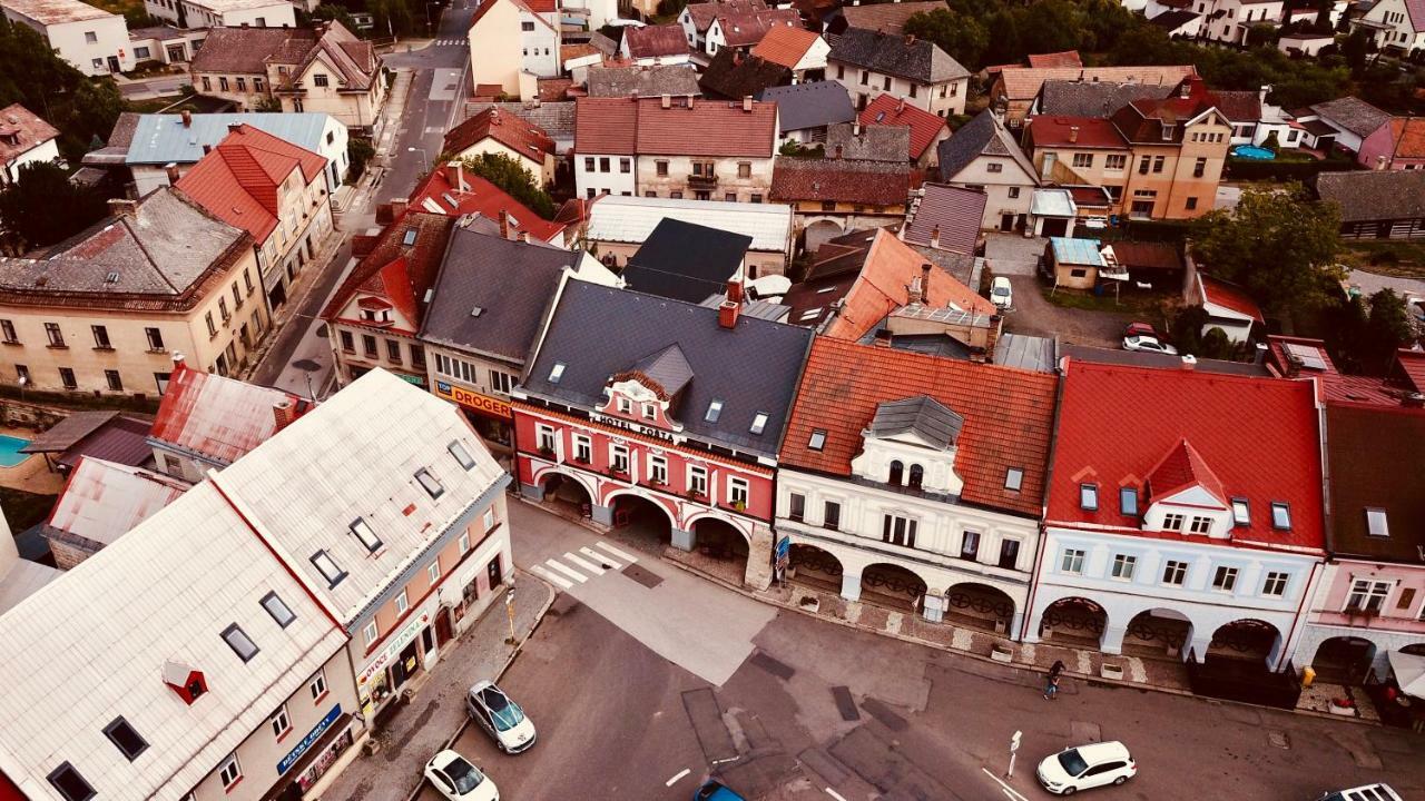 Hotel Posta Sobotka Exterior foto